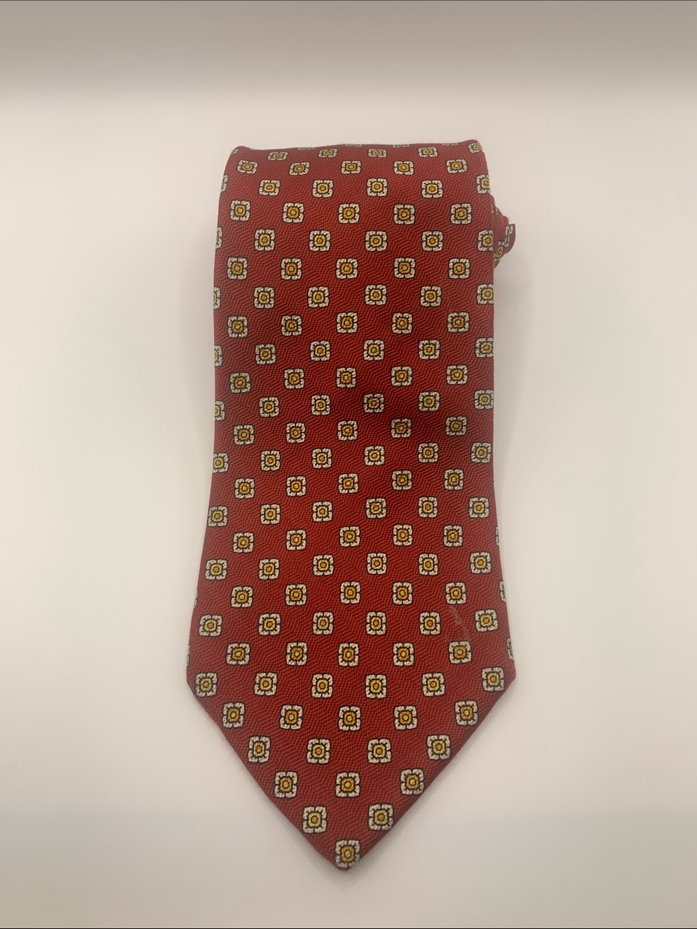 Brooks Brothers Red Silk Medallion Tie